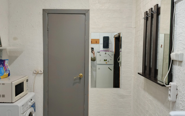 Na zemle v tsentre goroda Flat
