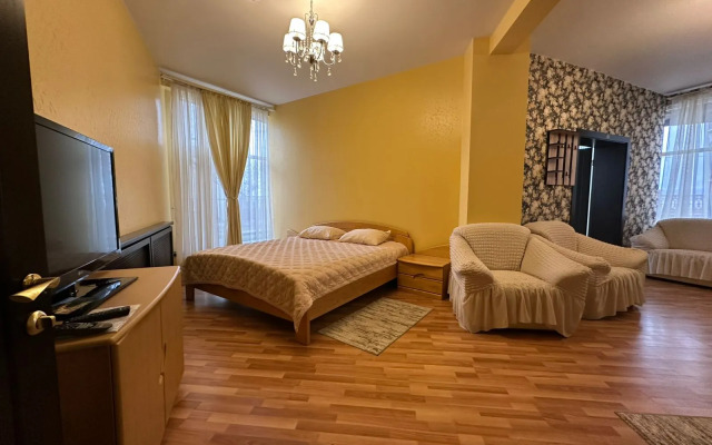 Podlemore Hotel