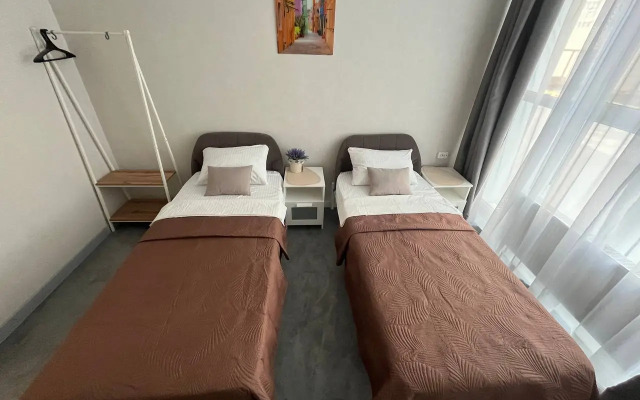 Prostornaya Kvartira Vblizi Zhd Vokzala Seti El Apart Flat