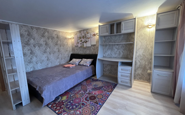 Апартаменты двухкомнатные NHome Сибирские