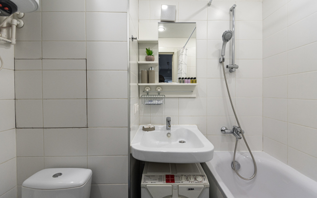Flat Inn s vidom na MGU na Mosfil'movskoy ulitse Apartments