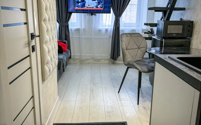 2 Nochi Na Ulitse Vereyskaya 35 Flat