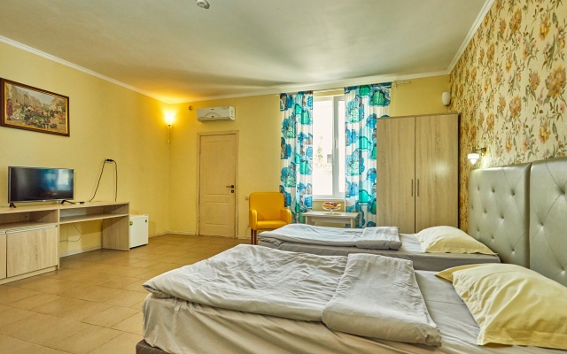 Serebryanyij Plyazh Hotel