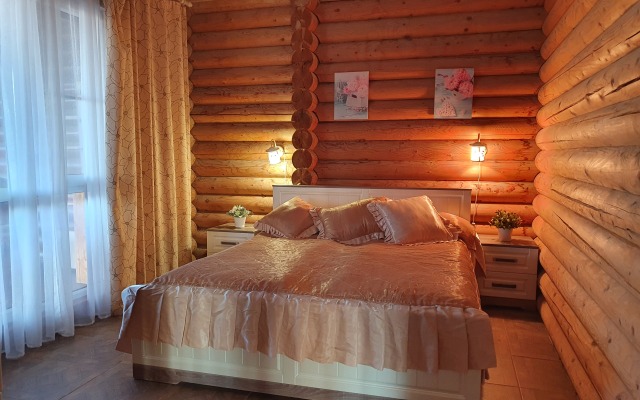 Country House On Pavlo Ochakovskaya Private house