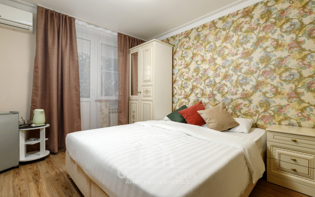 Green Park Apartments 1