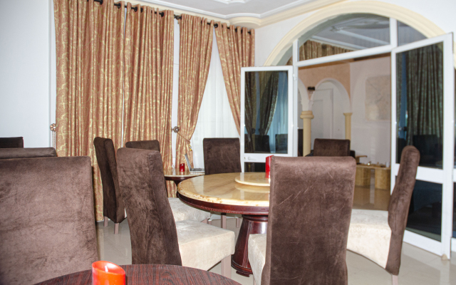 Beach Sand Hotel & Resort Hotel