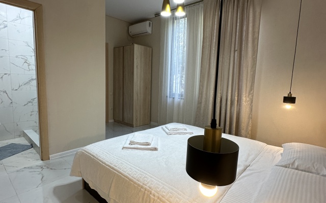 Aaron Mini-Hotel