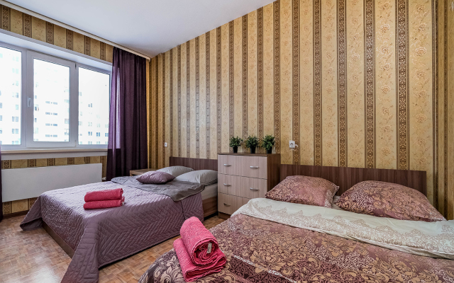 ryadom s Mntk im. Fedorova i Sk Zarya Flat