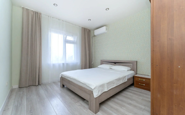 Tsentr 2kh Komn/60m2 Flat