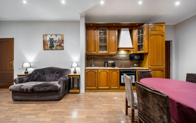 Квартира 3-ком квартира на Новинском б-ре 7 BonApart