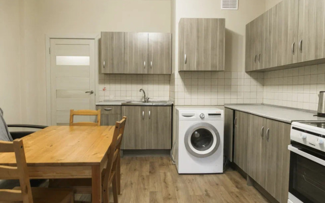 Апартаменты на Игоря Мерлушкина 2