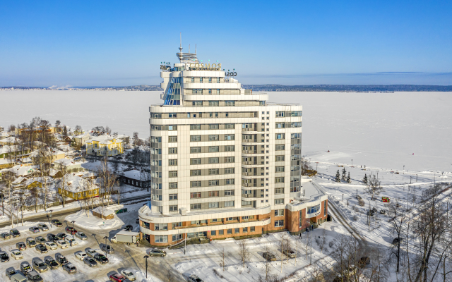 Cosmos Petrozavodsk Hotel