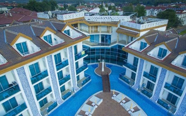 Ocean Blue High Class Hotel