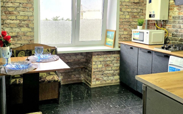 Апартаменты на Наугорском Шоссе 21