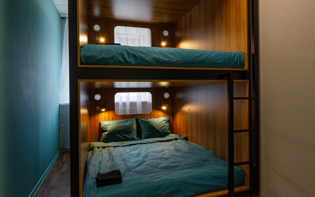 Mayovka Hostel