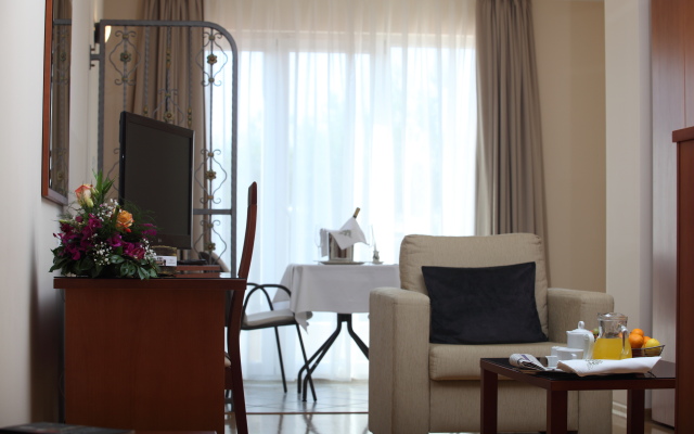 Villa Andrea Hotel
