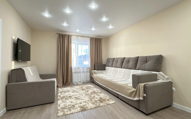 Квартира Просторная Двухкомнатная