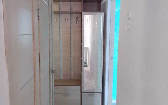 Апартаменты Двухкомнатная на Кирова 25а (1-й этаж)