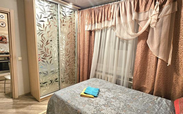 Квартира Двухкомнатная с КАМИНОМ на Набережной