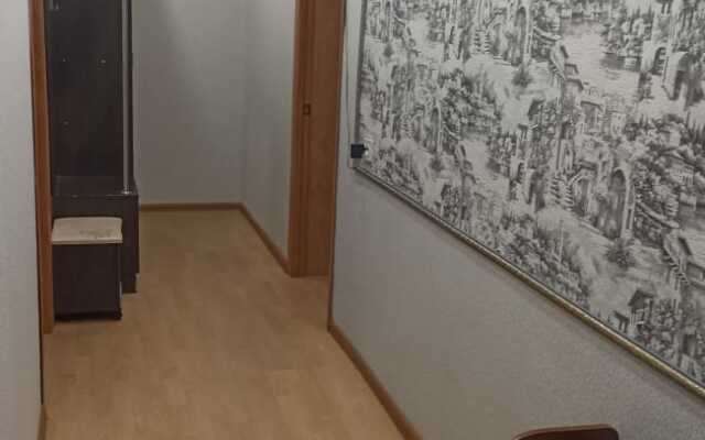 Апартаменты Розы Люксембург, 1