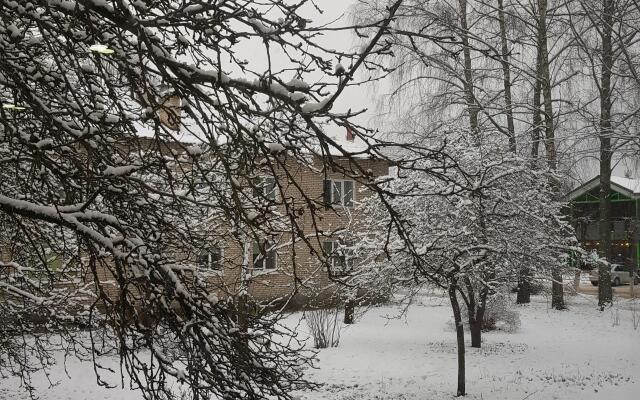 Апартаменты Ленина 33