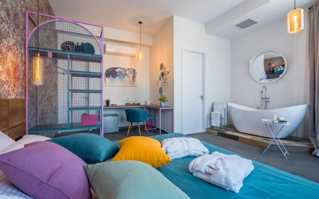 Redrum Tbilisi Boutique Hotel