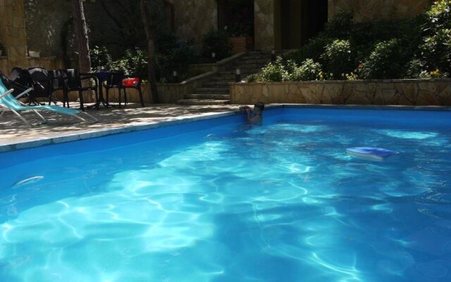 Sani Hotel