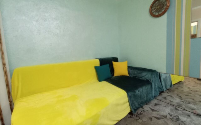 Квартира Live-In-Comfort 1-я Коммунистическая 40