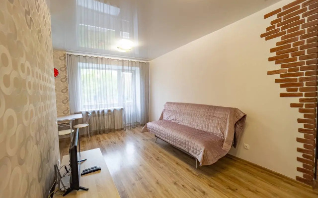 Trehkomnatnaya Flat