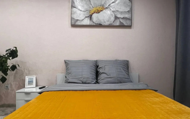 Uyutnaya na Monastyrskoy 60 Flat