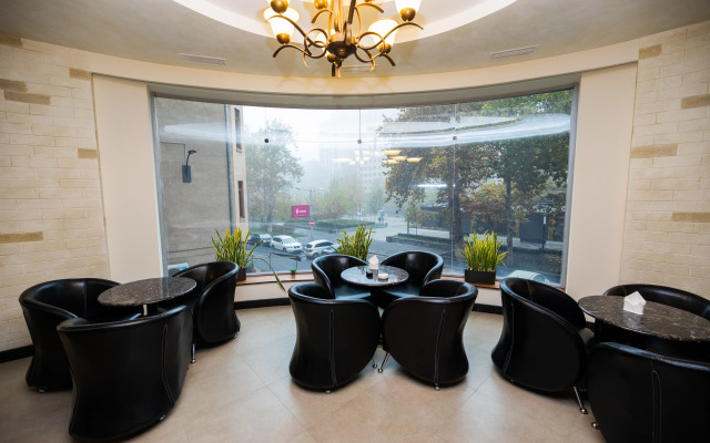 Diamond Hotel
