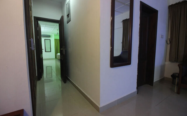 Whispering Palms Hotel and Resort