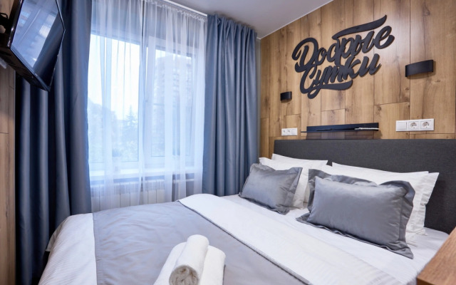 Апартаменты 2 на 50-лет Октября 14/6