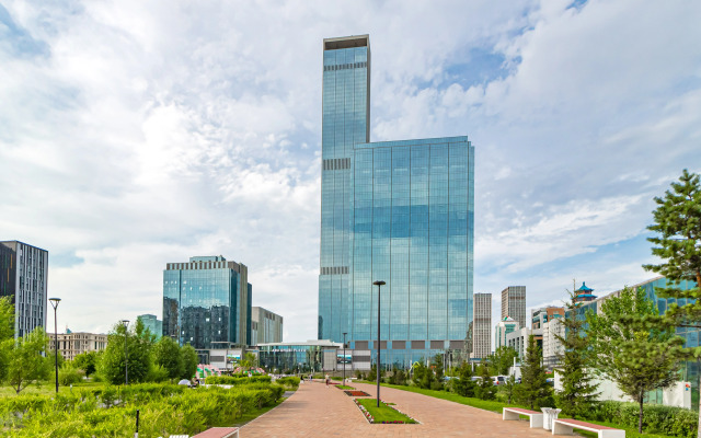 Trekhkomnatnie Ryadom S Trts Abu Dhabi Plaza Apartments