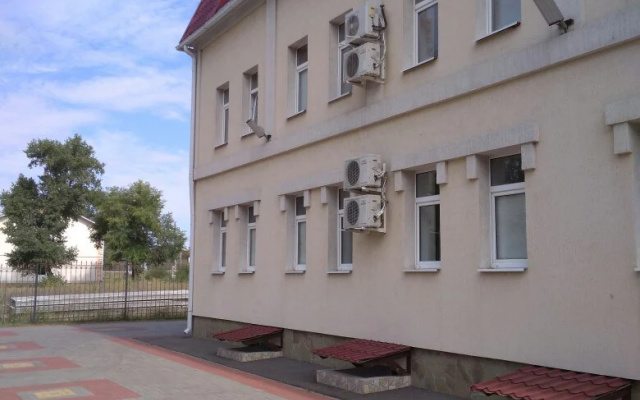 Отель Южный