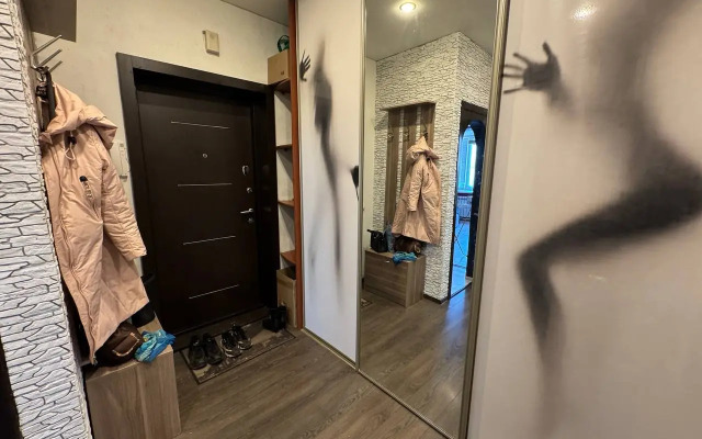 Uyutnye 1-Komnatnye PryamoNnaprotiv TRC Rivera  Apartaments
