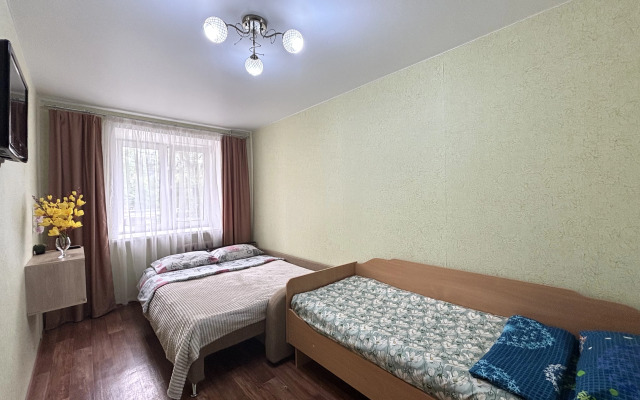Dvukhkomnatnaya Kvartira Apartments