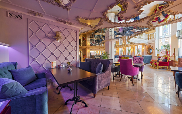 TAGANKA-HOLL Moscow Hotel