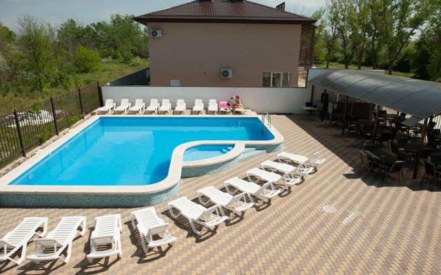 Calypso Hotel