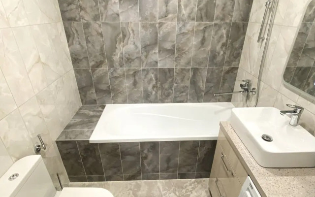 Апартаменты с кроватью 180 см, ванной и панорамными окнами, с 15 по 17 этаж