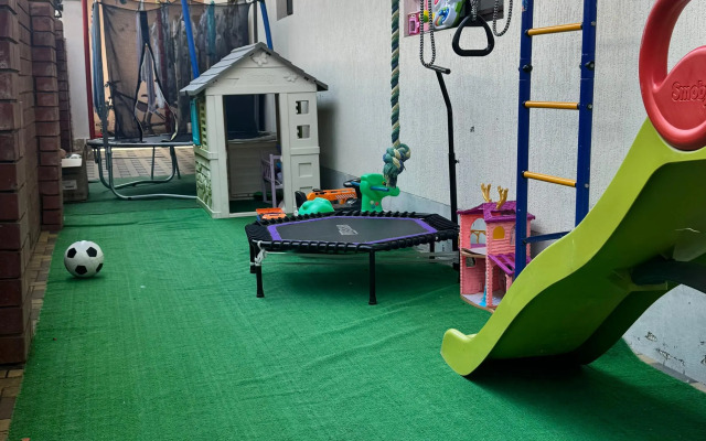 Ellada Guest House