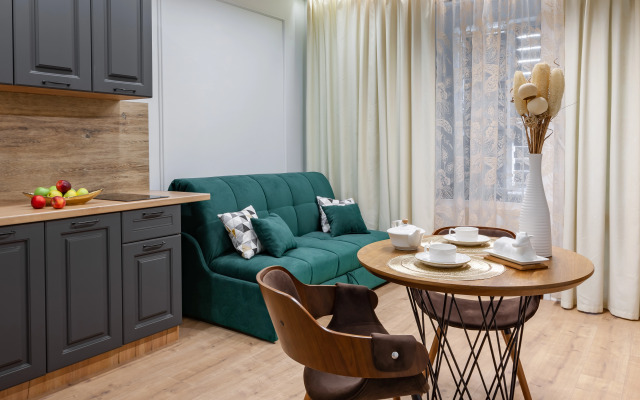 V tsentre Samaryi Flat