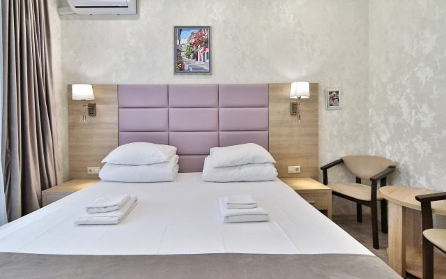 Apartamore Pokrovskiy Park S Vidom Na Park Apartments