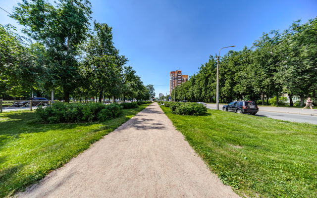 Uyutnay odnokomnatnay  u metro Akademicheskaya Flat