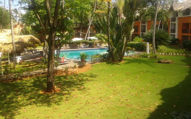 Residencia Del Paseo Apart-Hotel