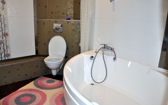 Na Prospekte Lenina 112b Apartments