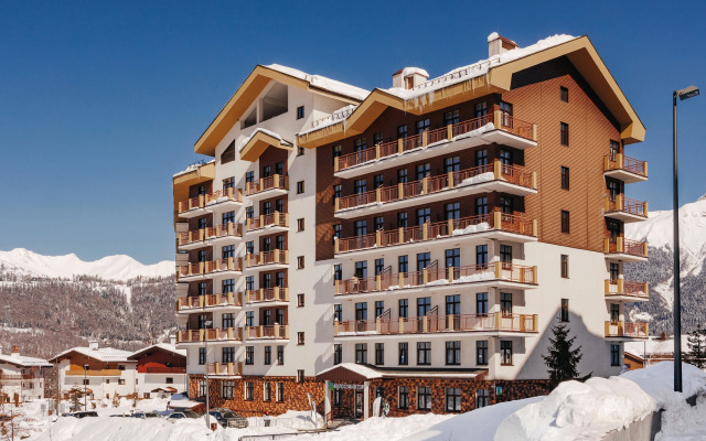 Filosofiya Gor, Korpus A Hotel