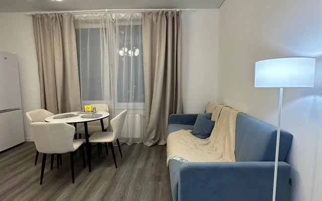 Апартаменты Евротрешка у метро Большевиков