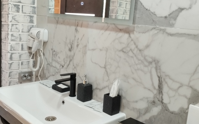 LUX Hotel