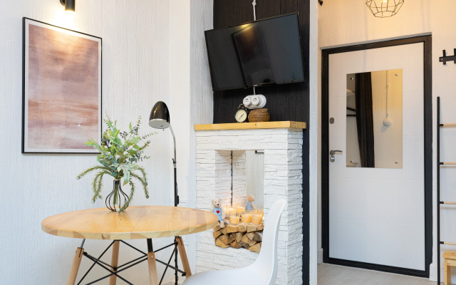 S Saunoy i Kaminom Peterburgskaya Kreml Tsentr Flat